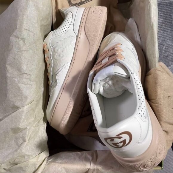NIB GUCCI Gucci GG Embossed Leather Sneakers - Picture 5 of 6